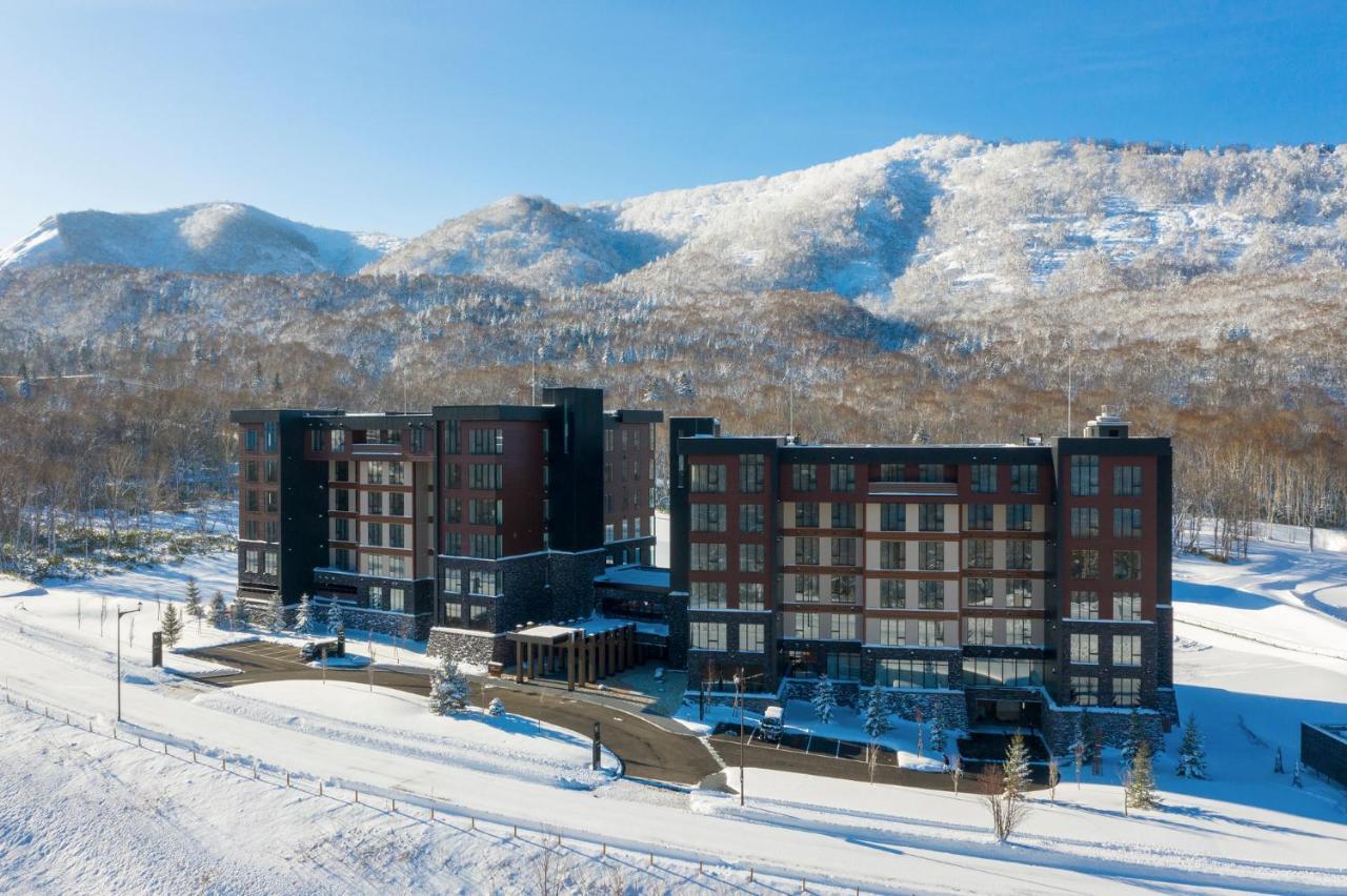 Yu Kiroro, Ski-in Ski-out Luxury Residences Aparthotel Akaigawa