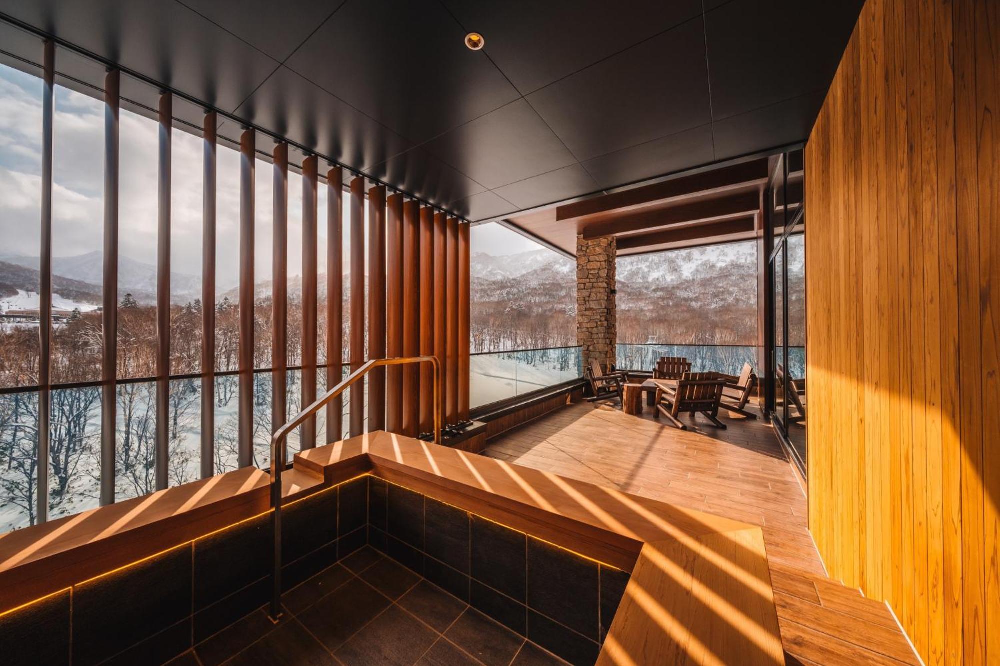 Yu Kiroro, Ski-in Ski-out Luxury Residences Akaigawa