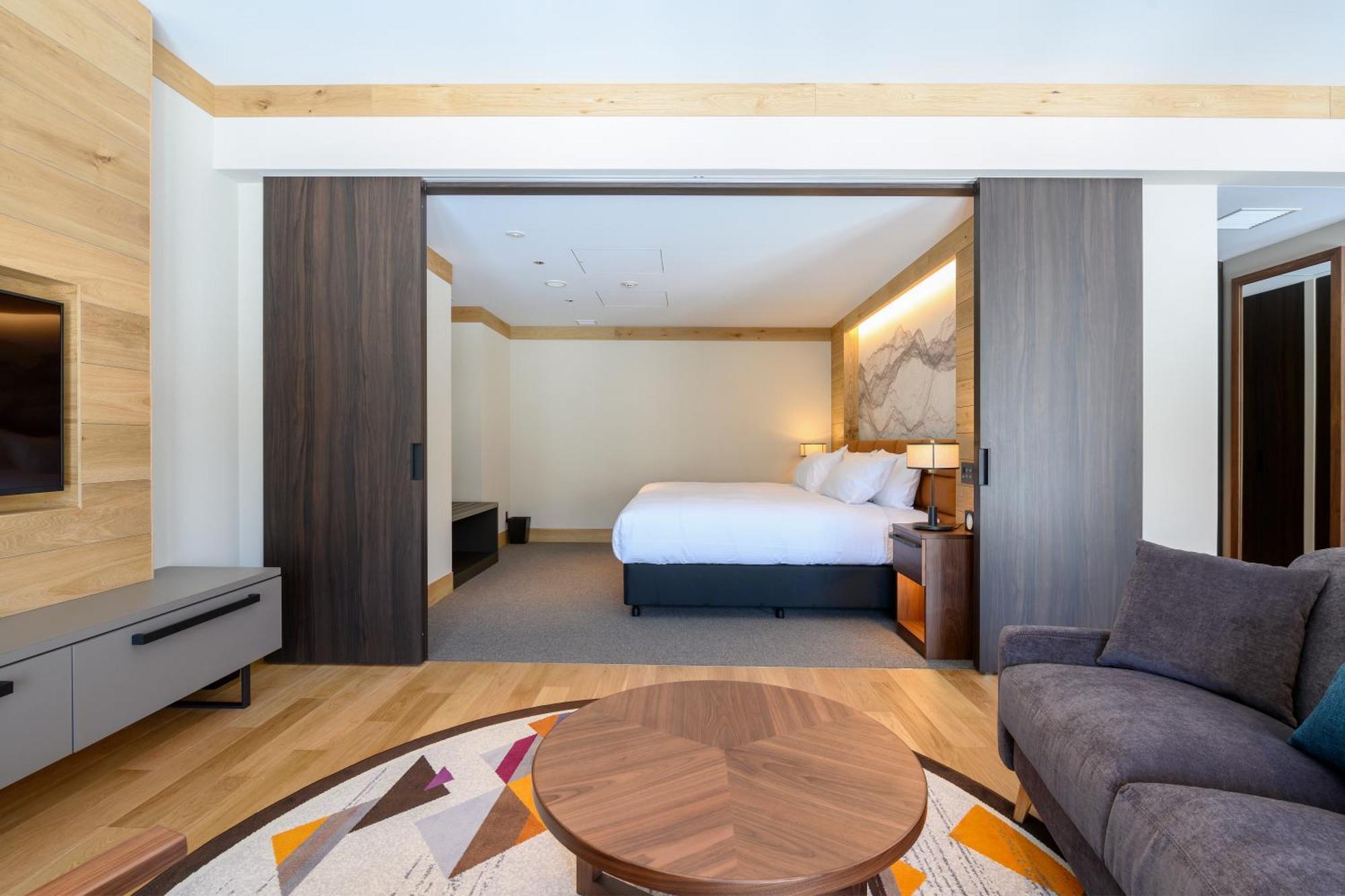 Yu Kiroro, Ski-in Ski-out Luxury Residences 5*