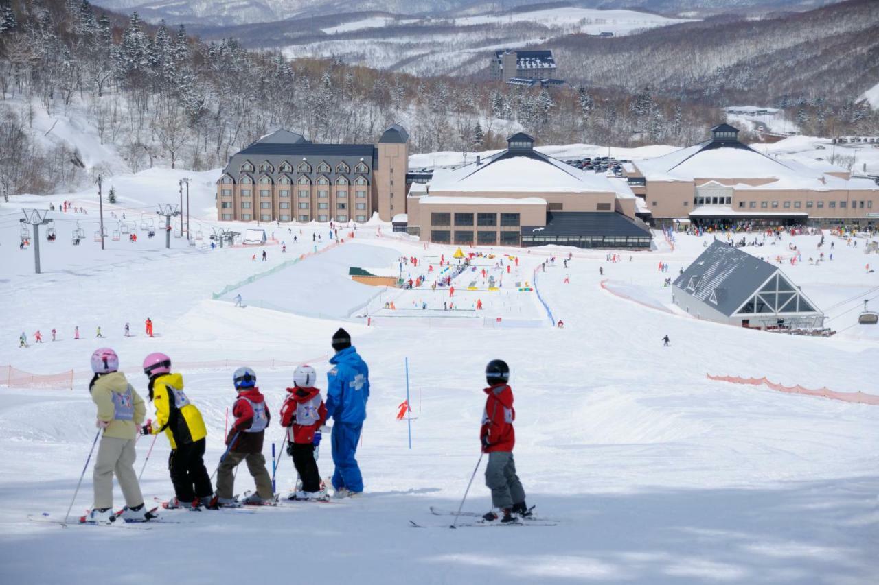 Aparthotel Yu Kiroro, Ski-in Ski-out Luxury Residences